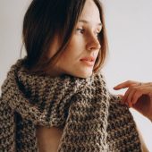 Handwoven Merino Alpaca Blend Scarf: Chunky Knit Beige Shawl