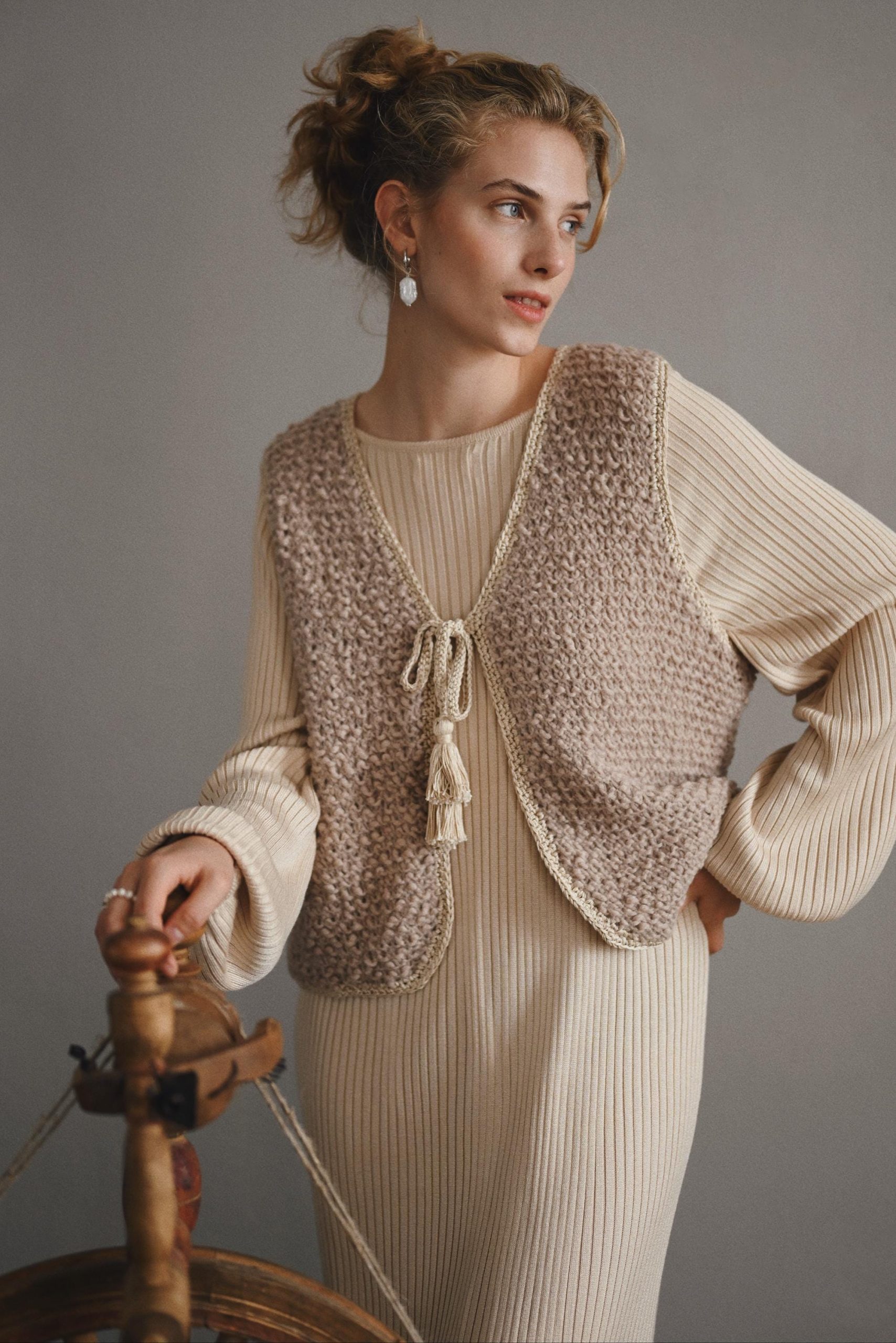 Handmade Alpaca Merino Wool Knit Vest: Ivory Sleeveless Gilet