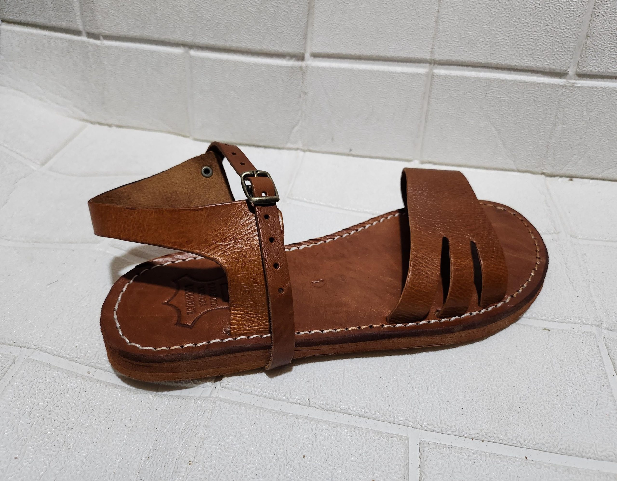 Moroccan Sandals For Women – Handmade Leather Flats With Buckle Strap, Boho Minimalist Summer Footwear, Traditional Artisanal Moroccan Shoes